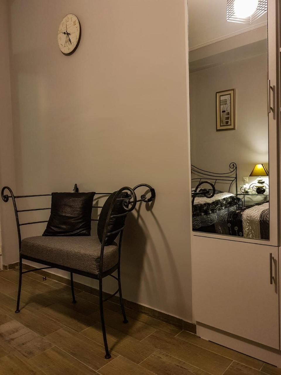 Hotel T Apartment Gonio Luaran gambar