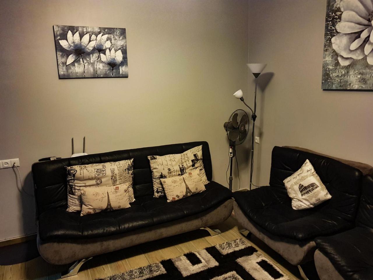 Hotel T Apartment Gonio Luaran gambar