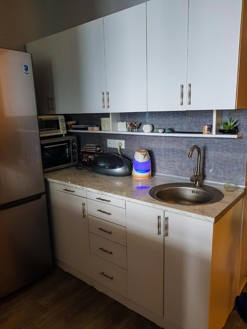 Hotel T Apartment Gonio Luaran gambar